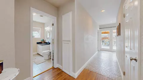 Entry Way - 1729 Ohio Ave, Modesto, CA 95358 photo 4 of 4