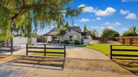 Exterior - 1729 Ohio Ave, Modesto, CA 95358 photo 3 of 14