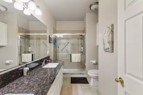 Bath - 1755 E Tuolumne Rd, Turlock, CA 95382 photo 5 of 6