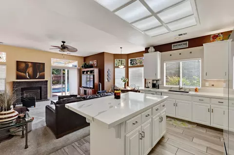Kitchen - 1755 E Tuolumne Rd, Turlock, CA 95382 photo 1 of 3