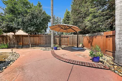 Exterior - 1755 E Tuolumne Rd, Turlock, CA 95382 photo 7 of 17