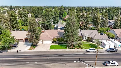 View/Area - 1755 E Tuolumne Rd, Turlock, CA 95382 photo 3 of 10