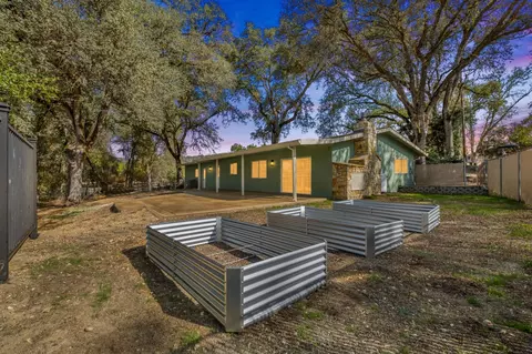 Exterior - 1663 Glen Dr, Placerville, CA 95667 photo 5 of 15