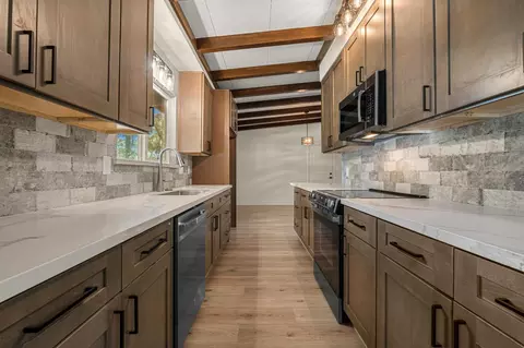 Kitchen - 1663 Glen Dr, Placerville, CA 95667 photo 1 of 9