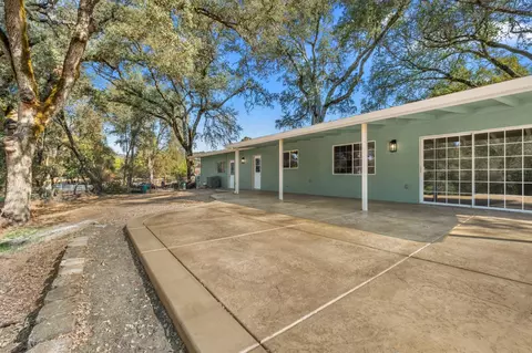 Exterior - 1663 Glen Dr, Placerville, CA 95667 photo 13 of 15
