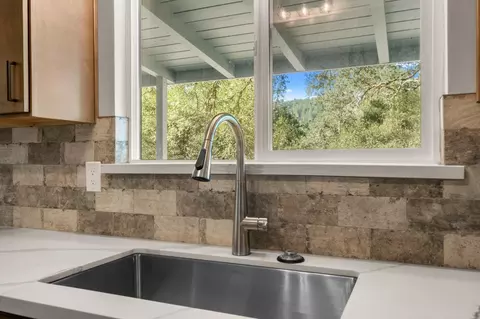 Kitchen - 1663 Glen Dr, Placerville, CA 95667 photo 6 of 9