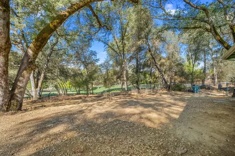 Exterior - 1663 Glen Dr, Placerville, CA 95667 photo 14 of 15