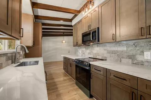 Kitchen - 1663 Glen Dr, Placerville, CA 95667 photo 3 of 9