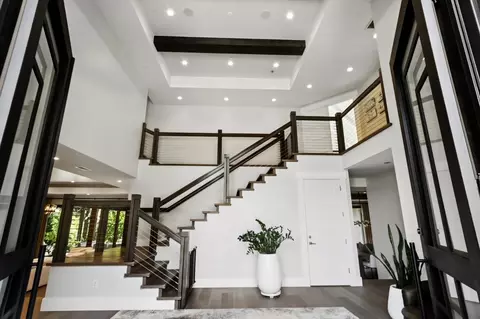 Entry Way - 6516 Landis Ave, Carmichael, CA 95608 photo 2 of 7