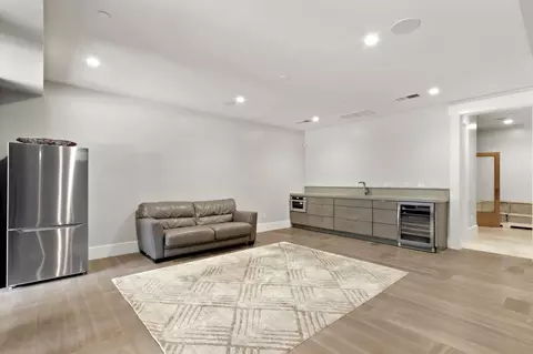 Living - 6516 Landis Ave, Carmichael, CA 95608 photo 5 of 5