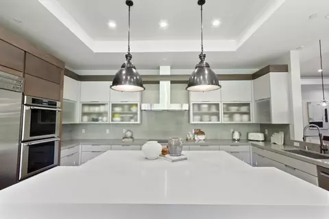 Kitchen - 6516 Landis Ave, Carmichael, CA 95608 photo 7 of 10