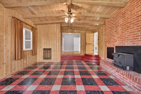 Living - 729 Howard St, Lodi, CA 95242 photo 10 of 10