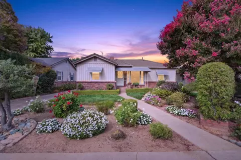 Exterior - 729 Howard St, Lodi, CA 95242 photo 2 of 16