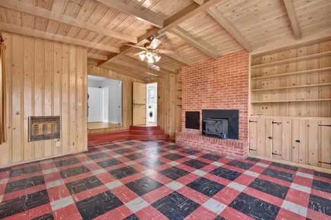 Living - 729 Howard St, Lodi, CA 95242 photo 8 of 10