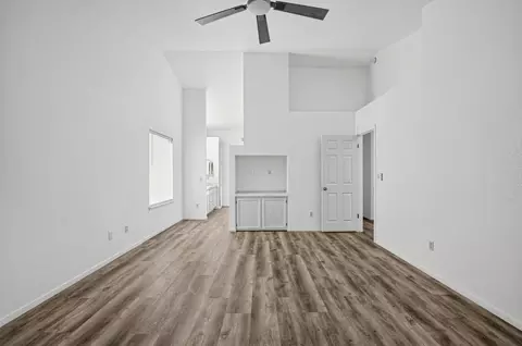 Living - 5522 Sunfield Way, Salida, CA 95368 photo 6 of 7