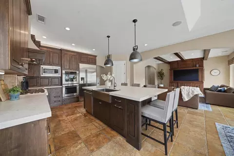 Kitchen - 5 Paseo Delago, Copperopolis, CA 95228 photo 5 of 9
