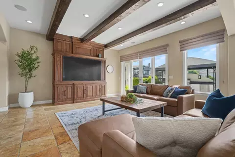 Living - 5 Paseo Delago, Copperopolis, CA 95228 photo 3 of 5
