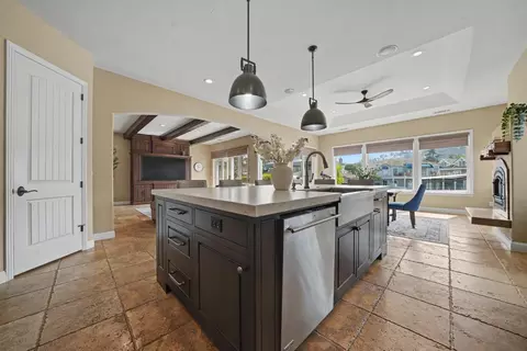 Kitchen - 5 Paseo Delago, Copperopolis, CA 95228 photo 9 of 9