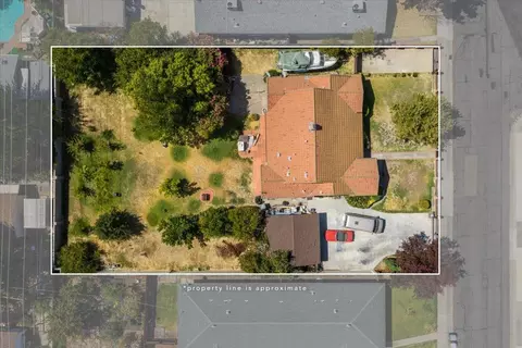2076 20th Ave, Sacramento, CA 95822