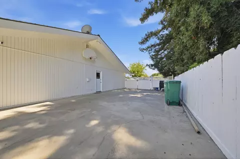 Exterior - 2653 E North Bear Creek Dr, Merced, CA 95340 photo 19 of 19