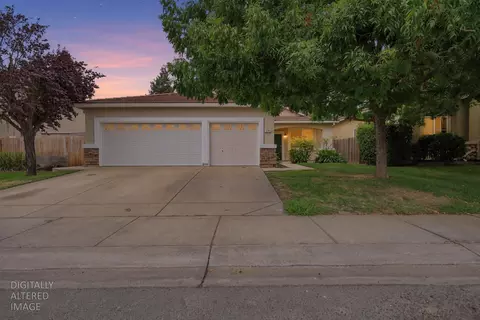 229 Royal River Dr, Yuba City, CA 95991