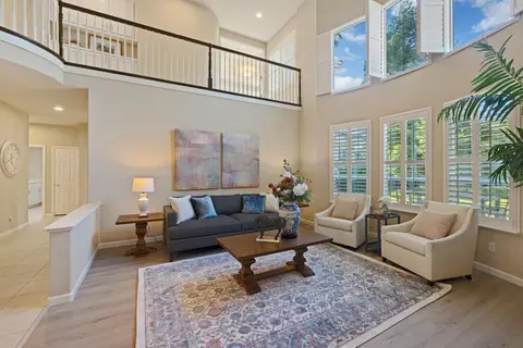 Living - 5631 Tufts, Davis, CA 95618 photo 2 of 4