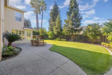 Exterior - 5631 Tufts, Davis, CA 95618 photo 7 of 9