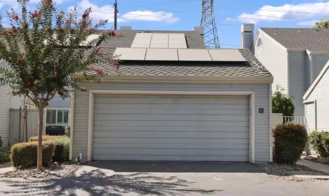 2930 Driftwood Pl #36, Stockton, CA 95219