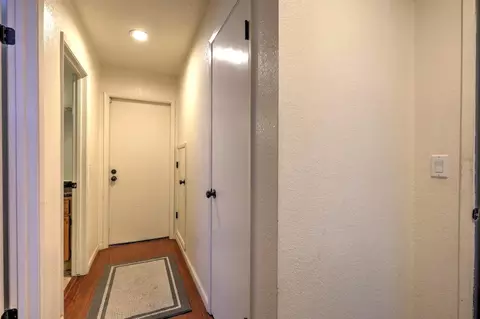 Entry Way - 1936 Ursini Ln, Modesto, CA 95355 photo 3 of 7