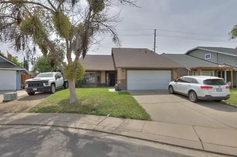 Exterior - 1936 Ursini Ln, Modesto, CA 95355 photo 2 of 7