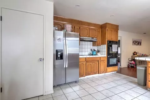 Kitchen - 1936 Ursini Ln, Modesto, CA 95355 photo 2 of 4