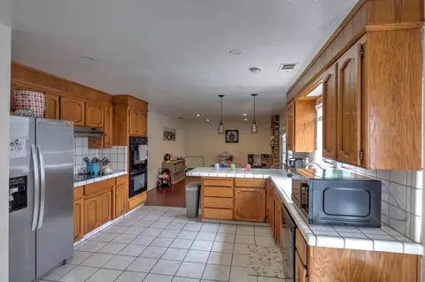 Kitchen - 1936 Ursini Ln, Modesto, CA 95355 photo 1 of 4