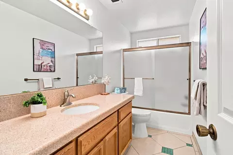 Bath - 2100 Northridge Dr, Modesto, CA 95350 photo 1 of 2