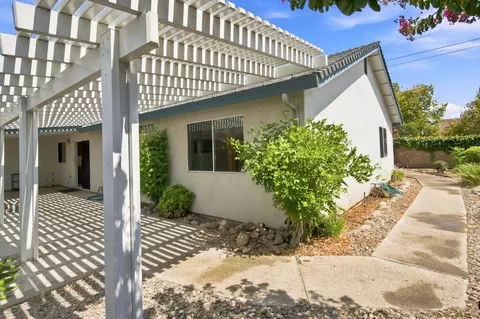 Exterior - 2100 Northridge Dr, Modesto, CA 95350 photo 6 of 11