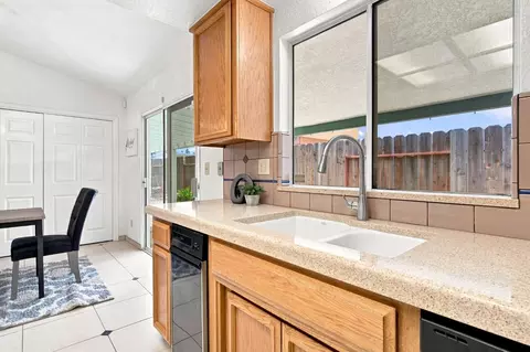 Kitchen - 2100 Northridge Dr, Modesto, CA 95350 photo 2 of 5