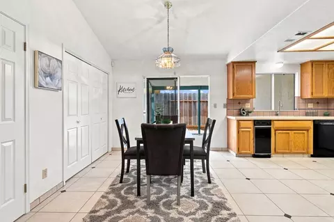 Dining - 2100 Northridge Dr, Modesto, CA 95350 photo 1 of 3