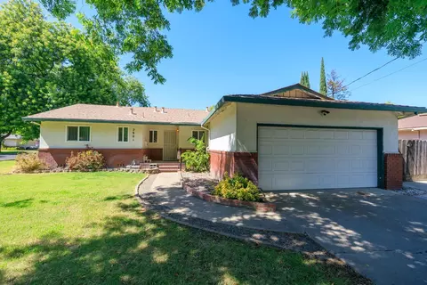 Exterior - 2901 Hemminger Way, Modesto, CA 95350 photo 5 of 24