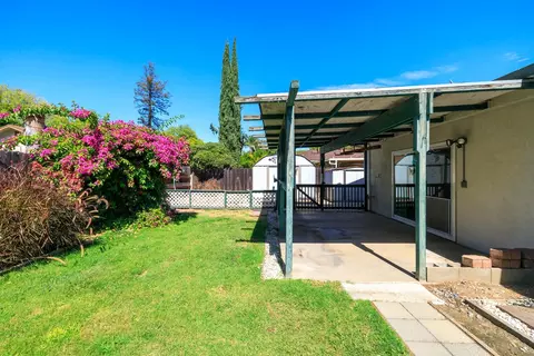 Exterior - 2901 Hemminger Way, Modesto, CA 95350 photo 18 of 24