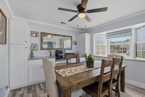 Dining - 966 Shelly Ct, Ripon, CA 95366 photo 2 of 2
