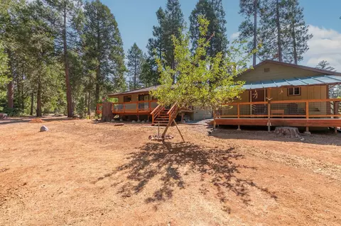 Exterior - 19155 Pine Dr, Pioneer, CA 95666 photo 26 of 43