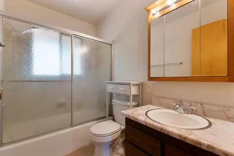 Bath - 19155 Pine Dr, Pioneer, CA 95666 photo 1 of 2