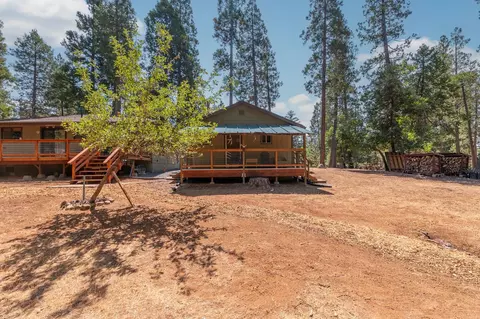 Exterior - 19155 Pine Dr, Pioneer, CA 95666 photo 25 of 43