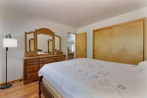 Bedroom - 19155 Pine Dr, Pioneer, CA 95666 photo 4 of 5