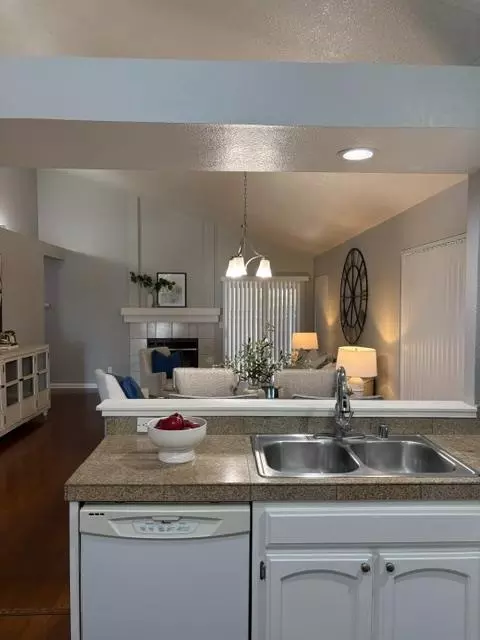 Kitchen - 420 Gonzalez St, Tracy, CA 95376 photo 3 of 3