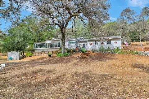 Exterior - 10501 Wolf Dr, Grass Valley, CA 95949 photo 5 of 11