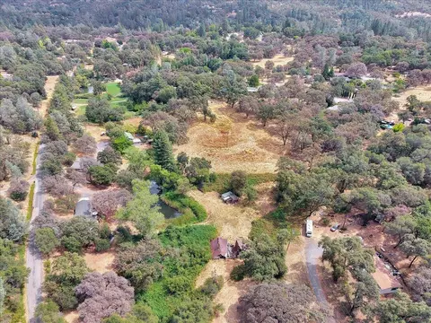 View/Area - 10501 Wolf Dr, Grass Valley, CA 95949 photo 13 of 15