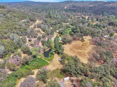 View/Area - 10501 Wolf Dr, Grass Valley, CA 95949 photo 11 of 15