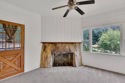 Living - 10501 Wolf Dr, Grass Valley, CA 95949 photo 5 of 6