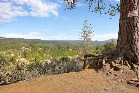 20710 Chalk Bluff Rd, Grass Valley, CA 95945 photo 2