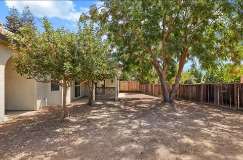 Exterior - 1684 Miriam Way, Ripon, CA 95366 photo 9 of 9